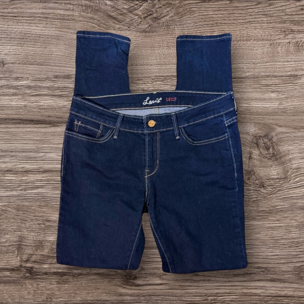 Like‎ New- Levi's Women's Navy Skinny Jeans